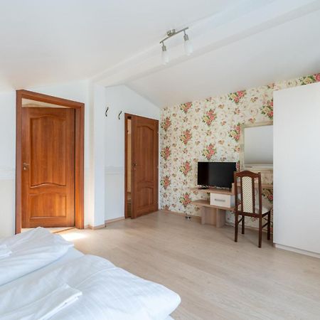 Farawayhomes Aparthotel Near Vienna Airport - Anytime Self Check-In Bruck an der Leitha Buitenkant foto