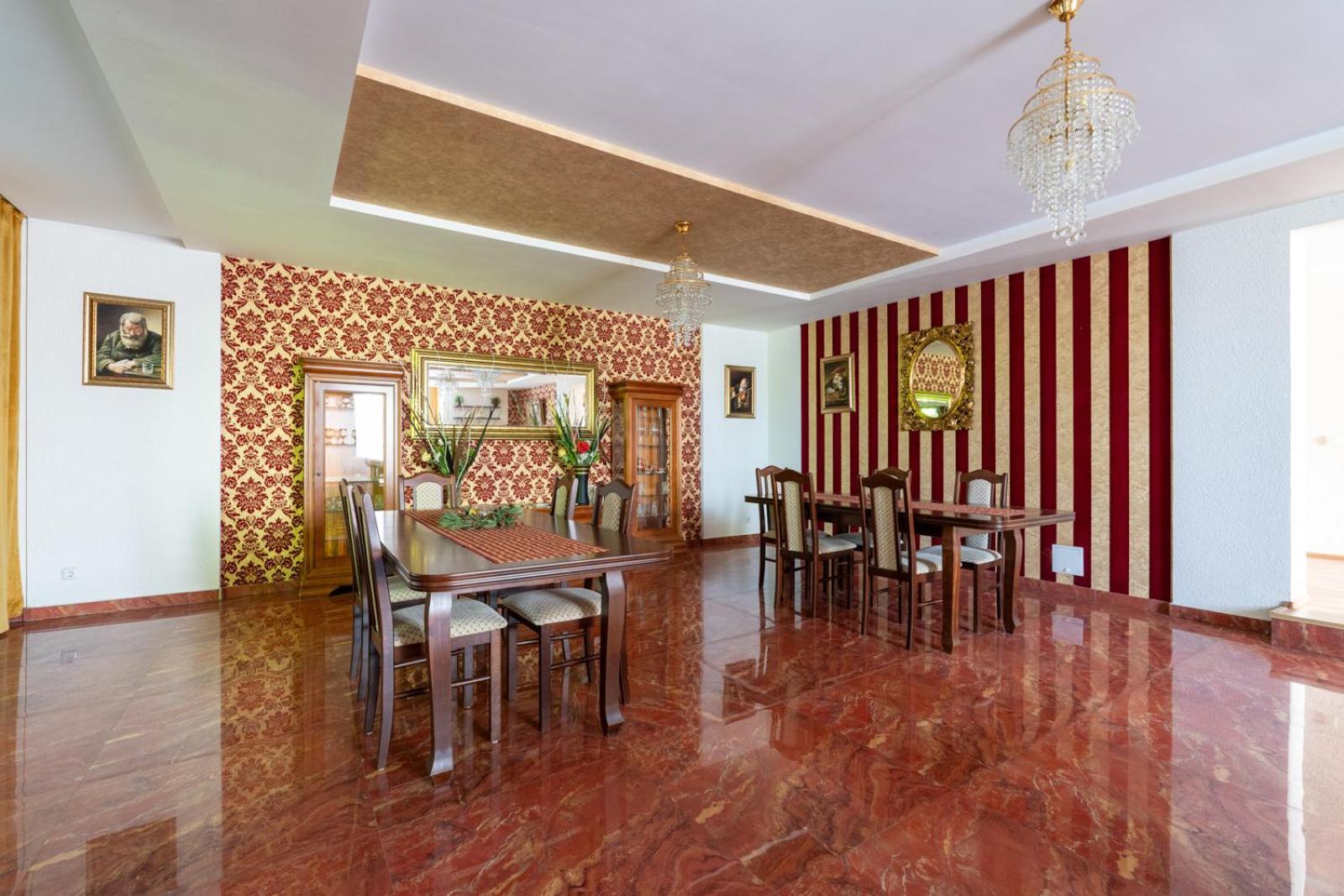 Farawayhomes Aparthotel Near Vienna Airport - Anytime Self Check-In Bruck an der Leitha Buitenkant foto
