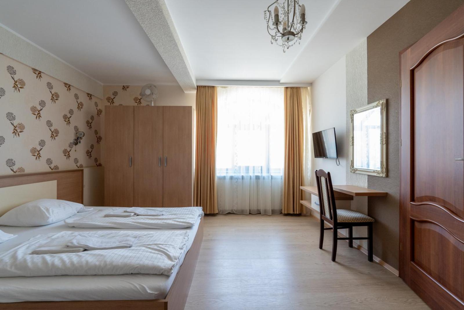 Farawayhomes Aparthotel Near Vienna Airport - Anytime Self Check-In Bruck an der Leitha Buitenkant foto