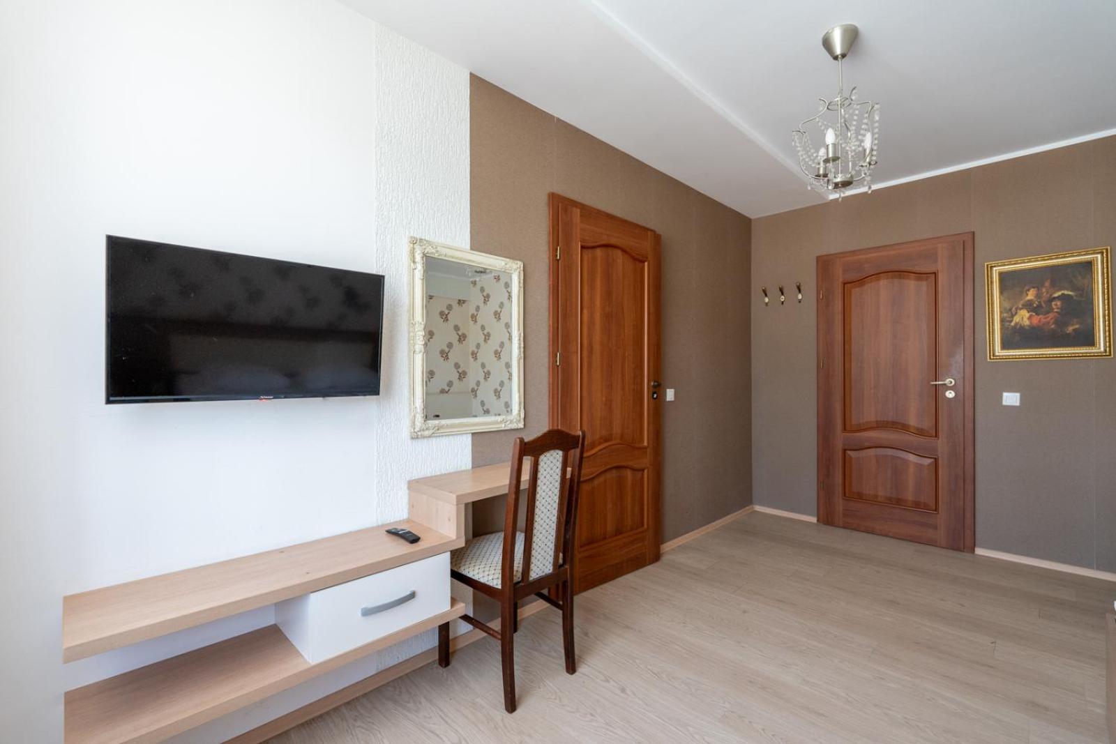 Farawayhomes Aparthotel Near Vienna Airport - Anytime Self Check-In Bruck an der Leitha Buitenkant foto